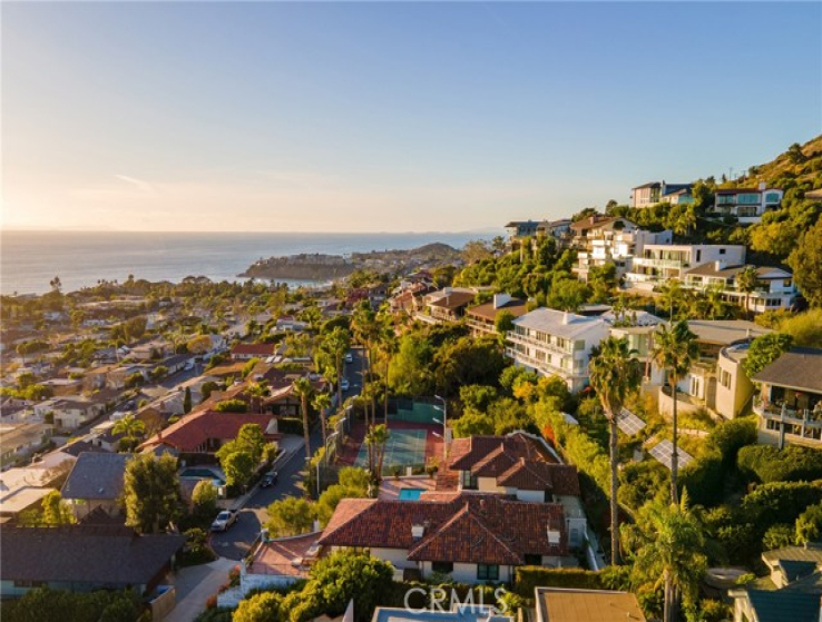 4 Bed Home for Sale in Laguna Beach, California