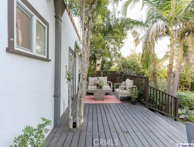 3 Bed Home for Sale in Los Angeles, California