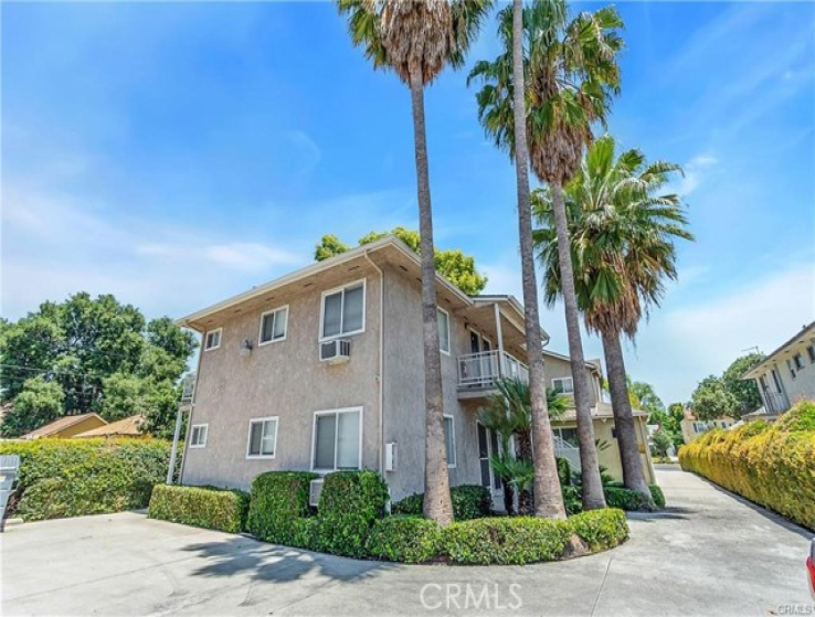  Income Home for Sale in Pasadena, California