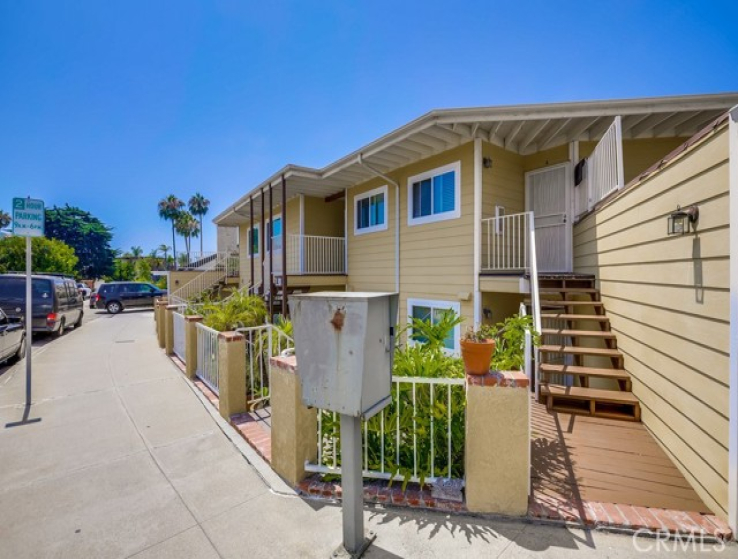  Income Home for Sale in San Clemente, California