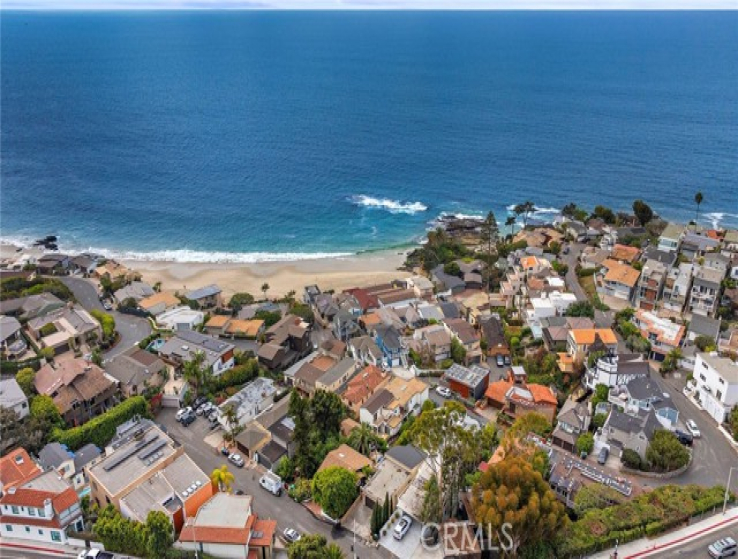 3 Bed Home for Sale in Laguna Beach, California