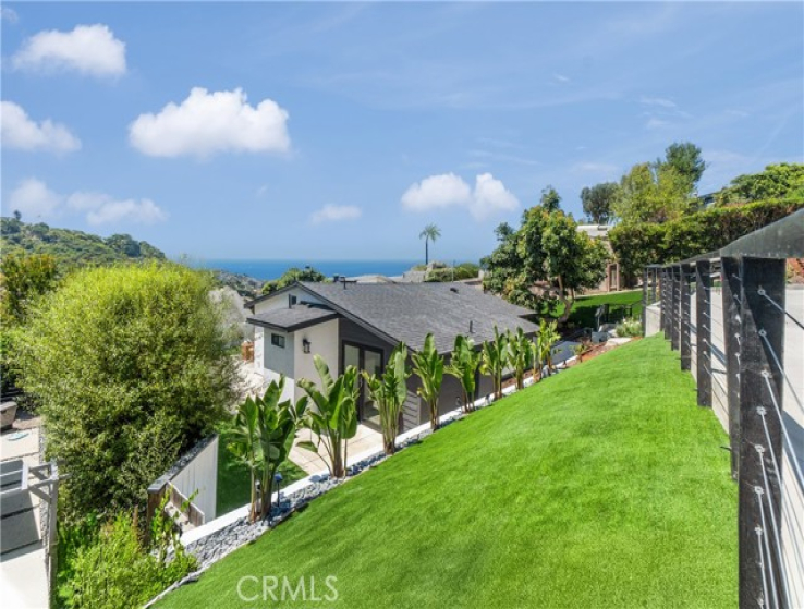 2 Bed Home for Sale in Laguna Beach, California