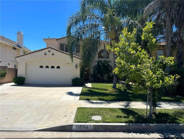 4 Bed Home to Rent in Winnetka, California