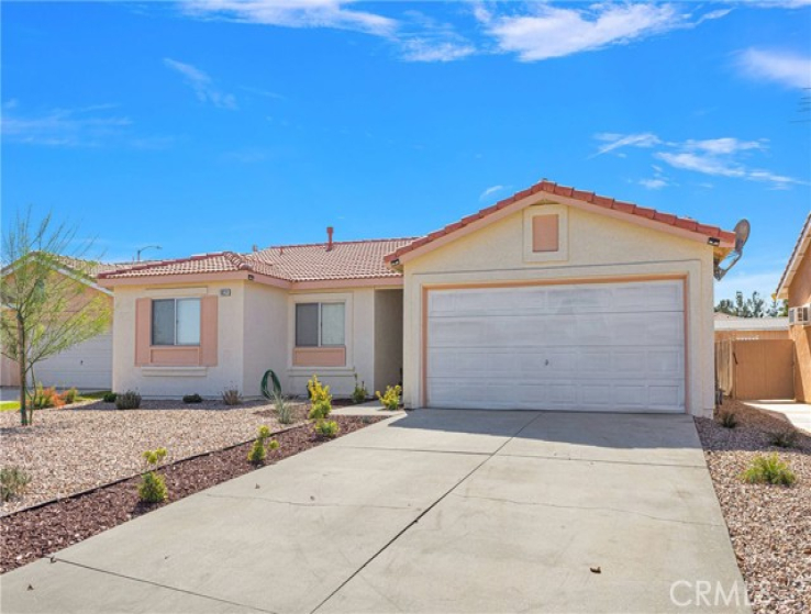 3 Bed Home to Rent in Victorville, California