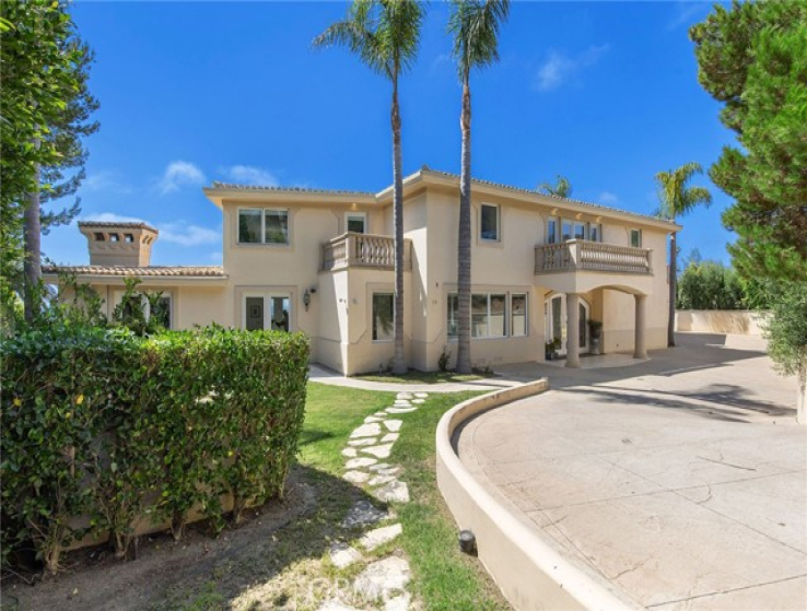 4 Bed Home for Sale in Rancho Palos Verdes, California