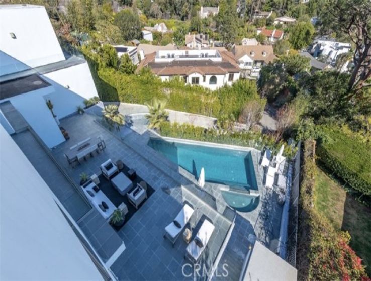 7 Bed Home for Sale in Los Angeles, California