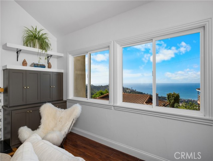 4 Bed Home for Sale in Laguna Beach, California