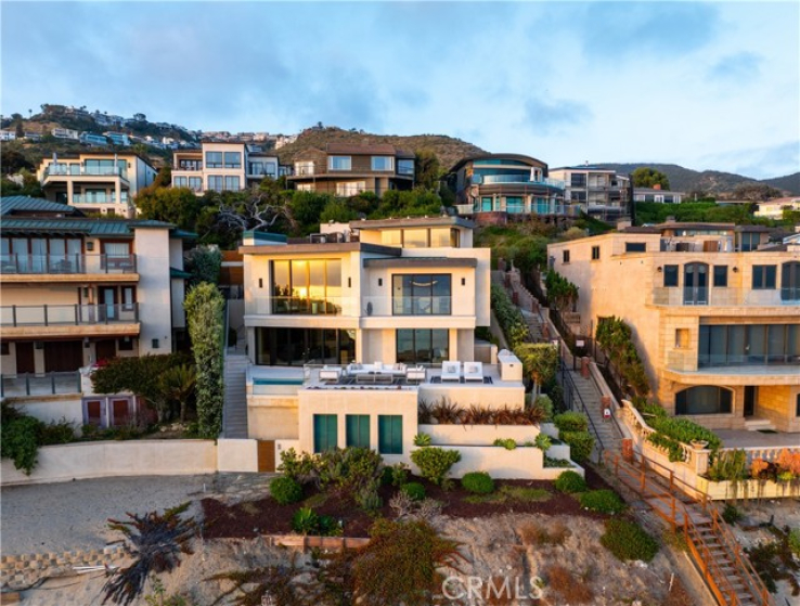 4 Bed Home for Sale in Laguna Beach, California