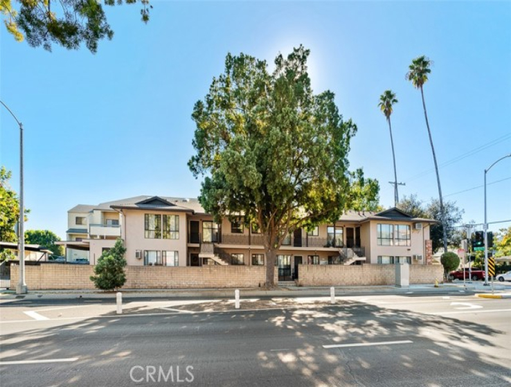  Income Home for Sale in Pasadena, California