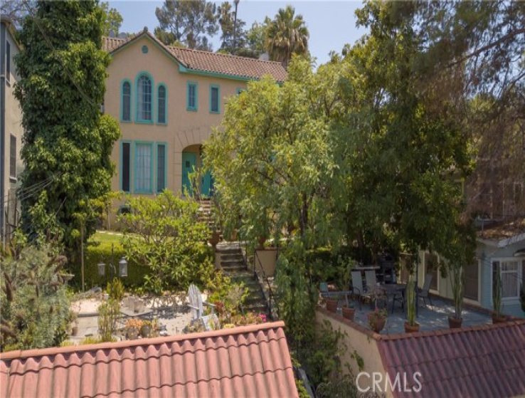  Income Home for Sale in Los Angeles, California