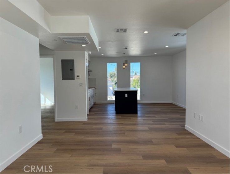  Income Home for Sale in Los Angeles, California