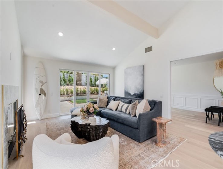 3 Bed Home for Sale in Corona del Mar, California