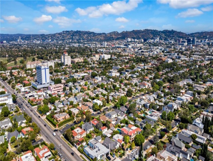 4 Bed Home for Sale in Los Angeles, California