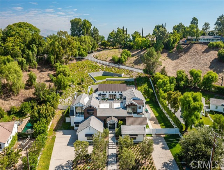 6 Bed Home for Sale in Hidden Hills, California