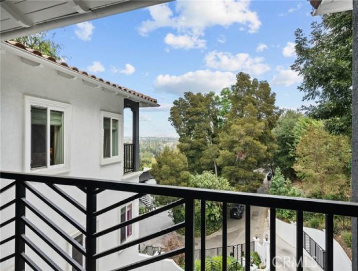 4 Bed Home for Sale in Studio City, California