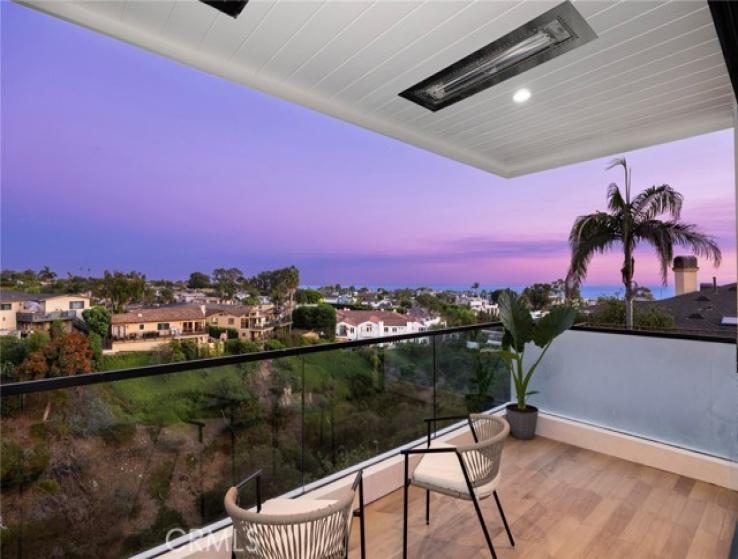 4 Bed Home for Sale in Corona del Mar, California