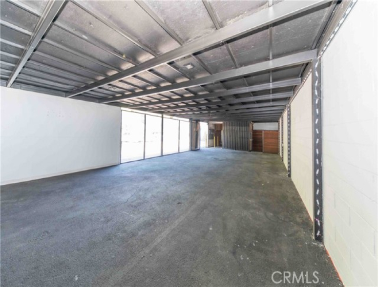  Commercial for Sale in Woodland Hills, California