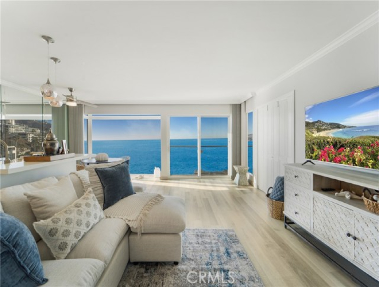 2 Bed Home for Sale in Laguna Beach, California