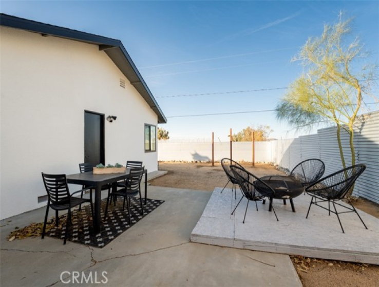 3 Bed Home to Rent in Joshua Tree, California