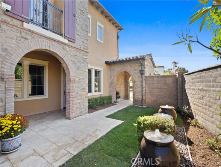 5 Bed Home for Sale in Irvine, California