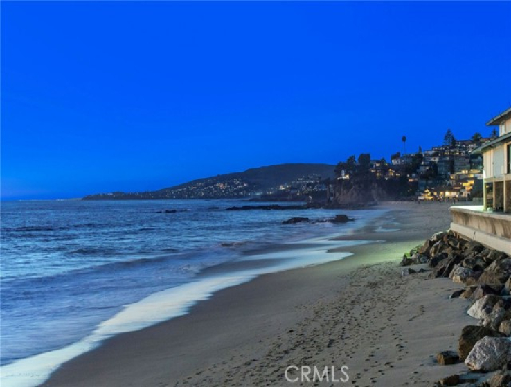 2 Bed Home for Sale in Laguna Beach, California