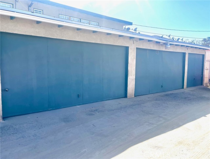  Commercial for Sale in Los Angeles, California