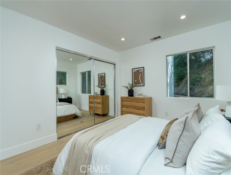 3 Bed Home for Sale in Los Angeles, California