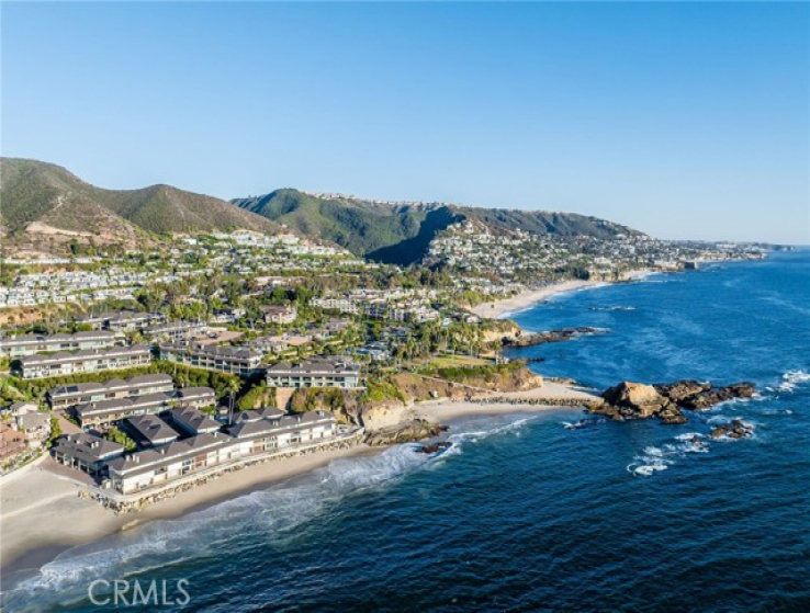 2 Bed Home for Sale in Laguna Beach, California