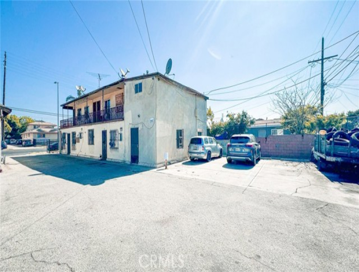  Income Home for Sale in Los Angeles, California