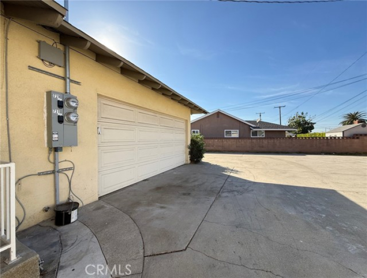 3 Bed Home to Rent in Covina, California