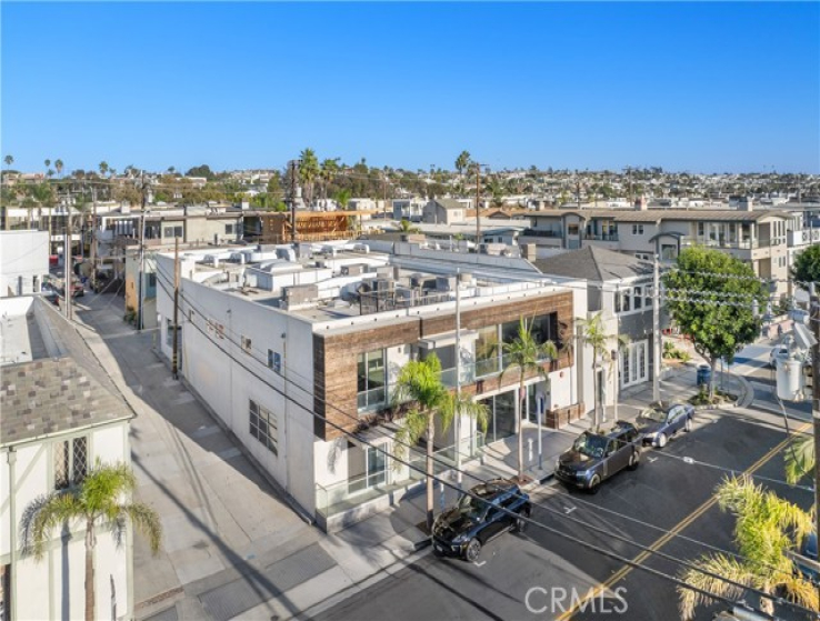  Commercial for Sale in Manhattan Beach, California