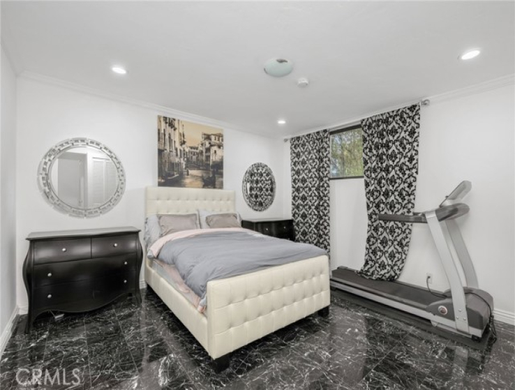 3 Bed Home for Sale in Beverly Hills, California