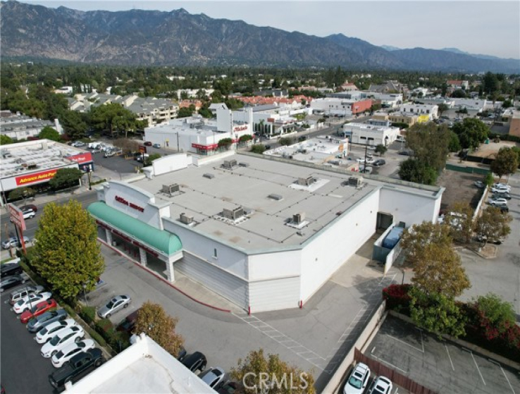  Commercial for Sale in Pasadena, California