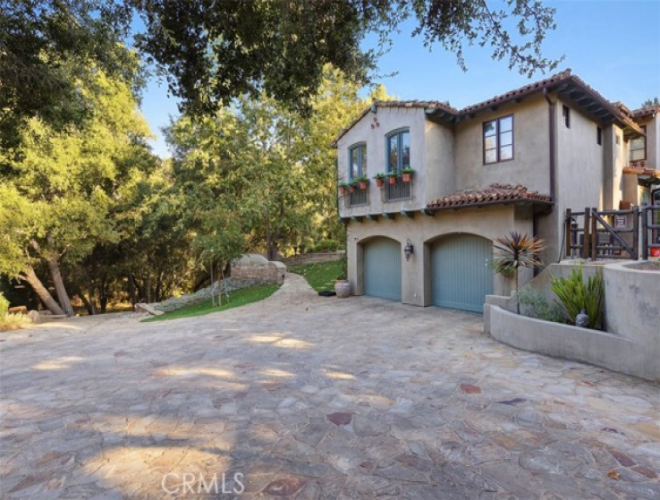 4 Bed Home for Sale in Calabasas, California