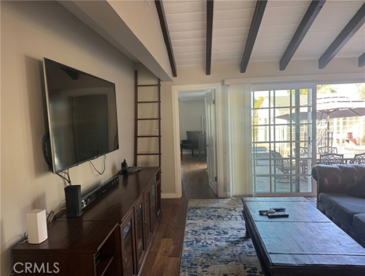 3 Bed Home to Rent in Studio City, California