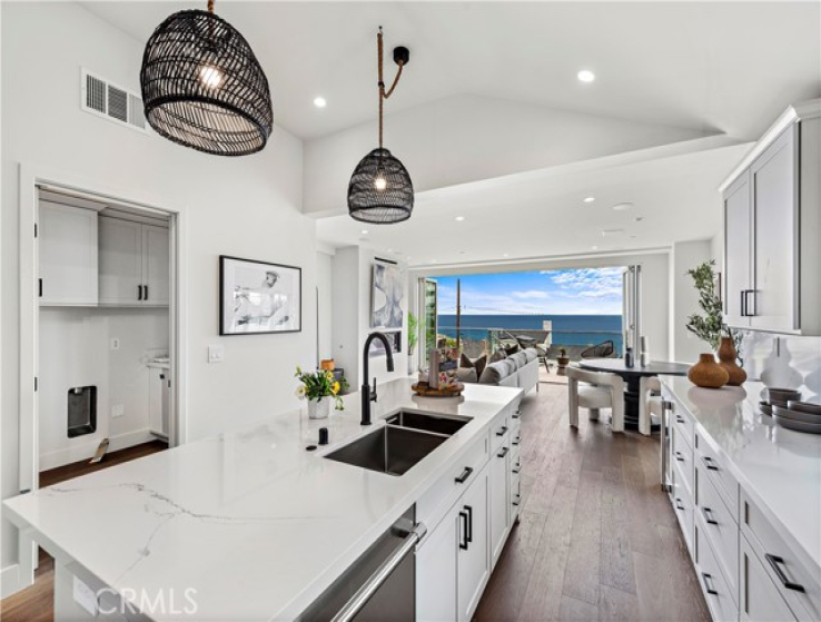 8 Bed Home for Sale in Laguna Beach, California