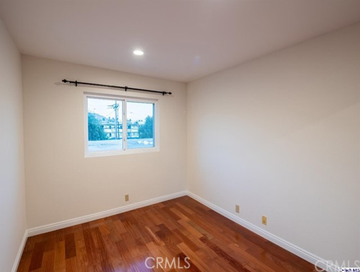 2 Bed Home to Rent in Glendale, California