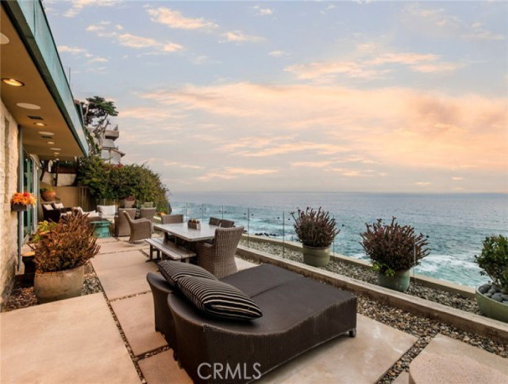 5 Bed Home for Sale in Laguna Beach, California