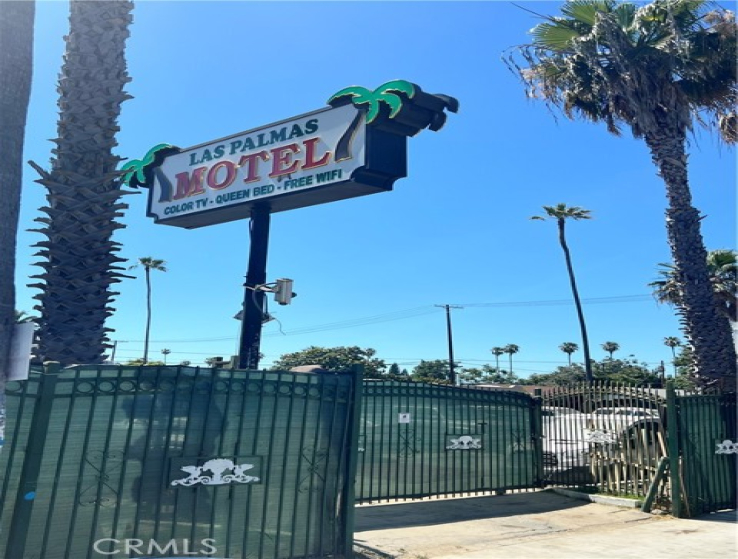  Commercial for Sale in Los Angeles, California