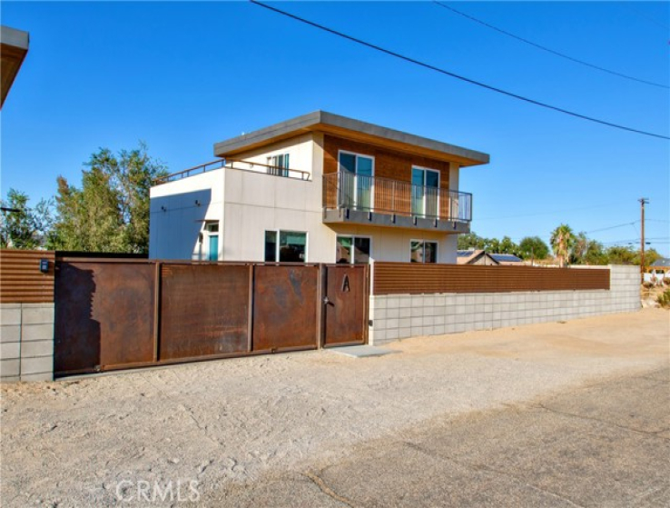 2 Bed Home to Rent in Joshua Tree, California