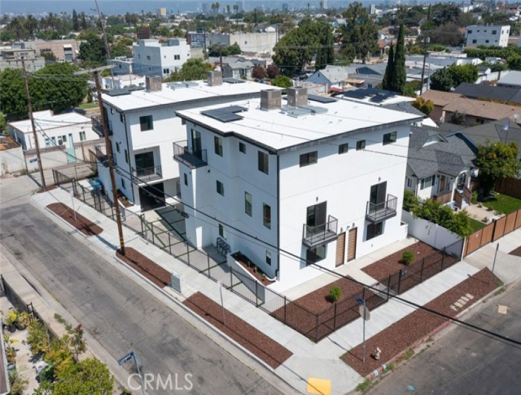  Income Home for Sale in Los Angeles, California