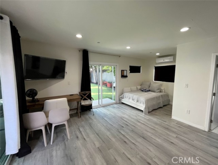 5 Bed Home to Rent in Culver City, California