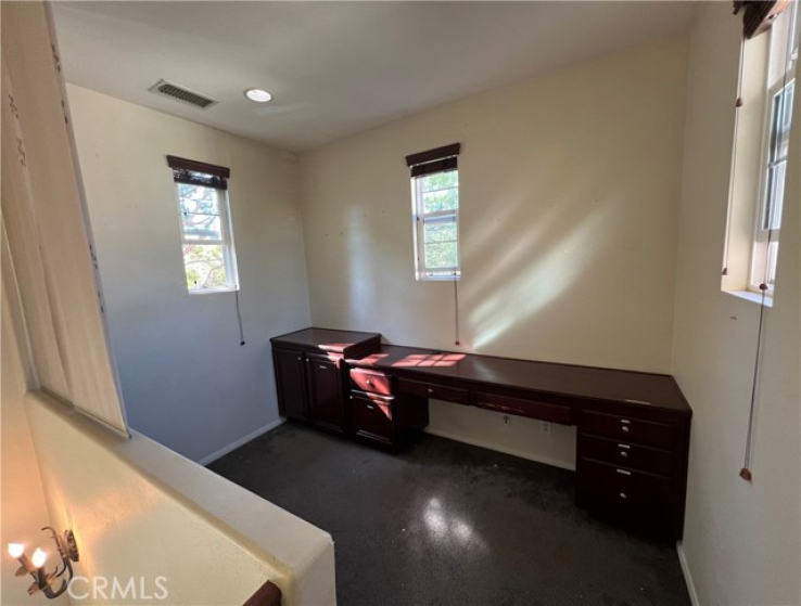 2 Bed Home to Rent in Irvine, California