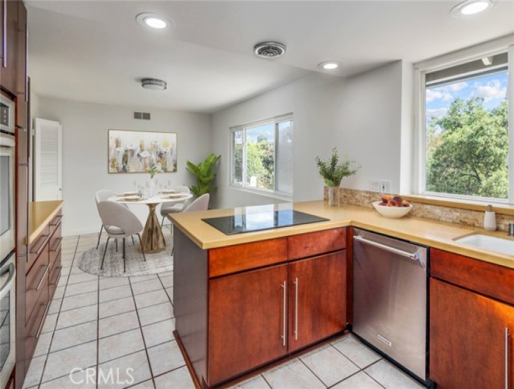 4 Bed Home for Sale in South Pasadena, California