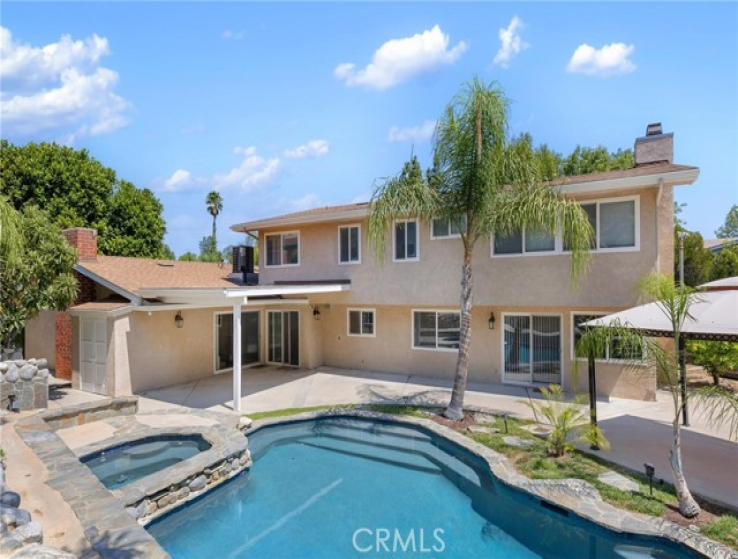 6 Bed Home for Sale in Woodland Hills, California