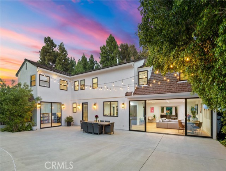 4 Bed Home for Sale in Los Angeles, California