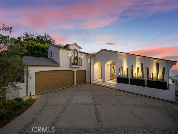 6 Bed Home for Sale in Laguna Beach, California