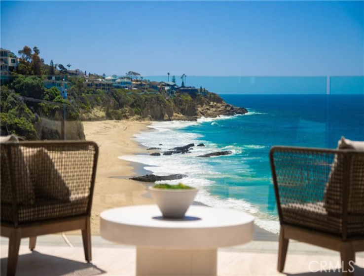 3 Bed Home for Sale in Laguna Beach, California