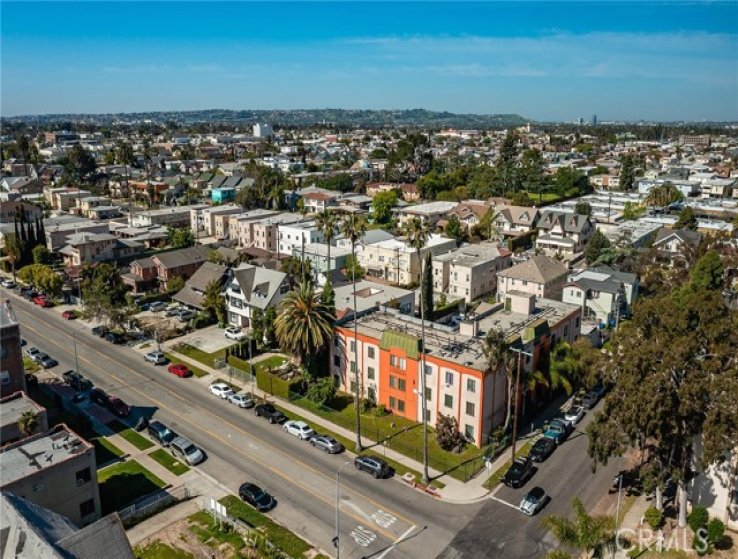  Income Home for Sale in Los Angeles, California