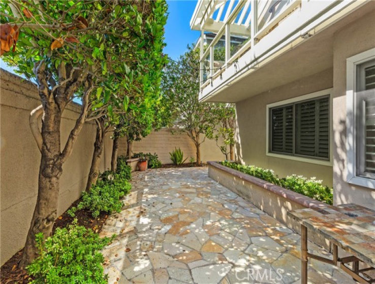 4 Bed Home for Sale in Corona del Mar, California